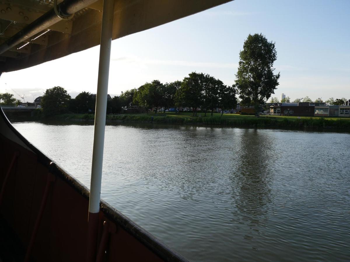 Bed and breakfast De Logeerboot Dordrecht Extérieur photo