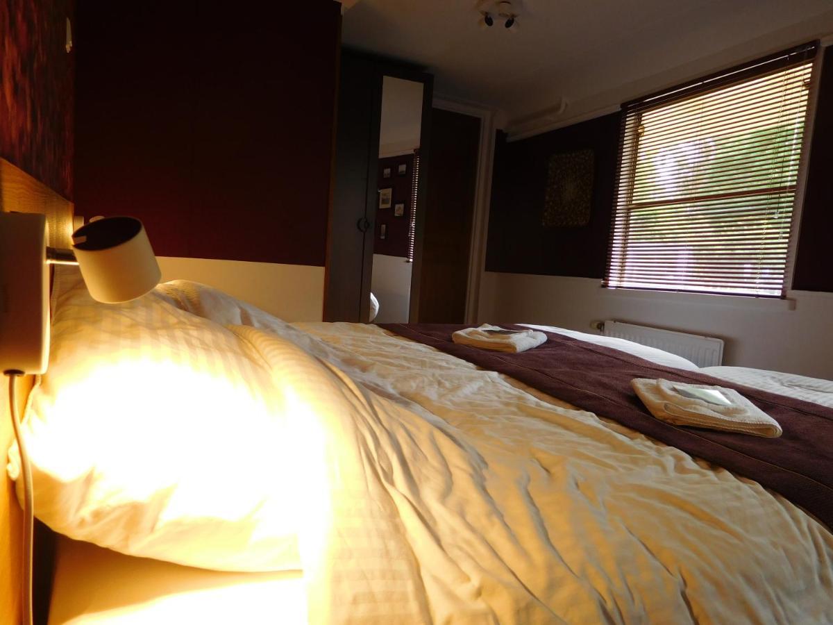 Bed and breakfast De Logeerboot Dordrecht Extérieur photo