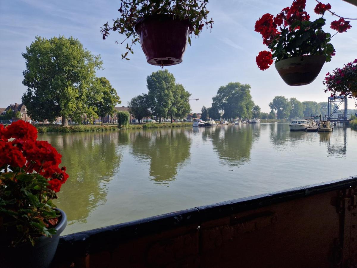 Bed and breakfast De Logeerboot Dordrecht Extérieur photo